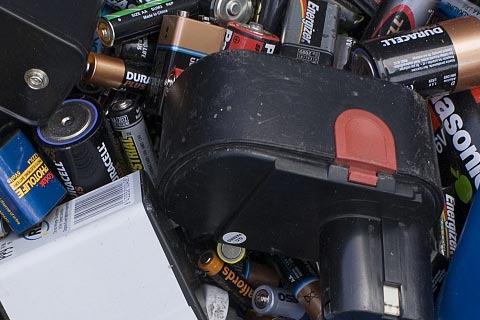 干电池可回收吗√动力电池回收行业-哪里回收二手锂电池