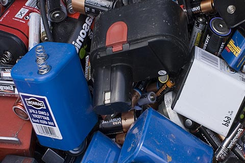 保山高价锂电池回收-上门回收三元锂电池-锂电池回收
